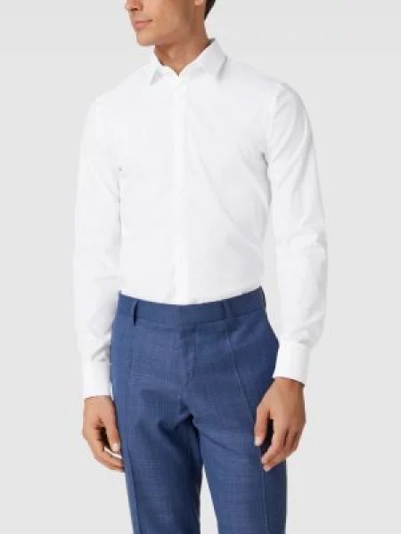 Koszula biznesowa o kroju slim fit z kołnierzykiem typu kent model ‘URBAN KENT’ Olymp No. Six biała