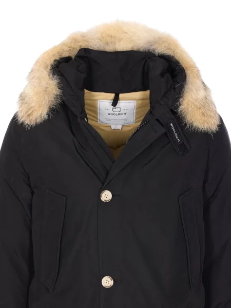Palton de blană Woolrich cu blană negru