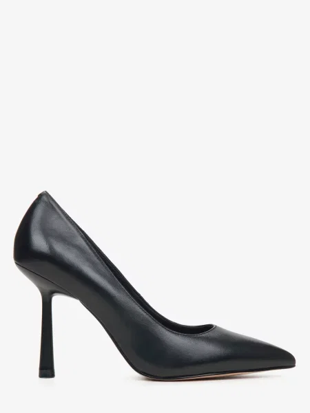 Шкіряні Туфлі та лофери Estro чорний