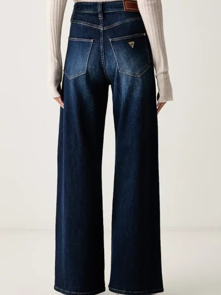 Guess джинси relaxed fit BELLFLOWER
