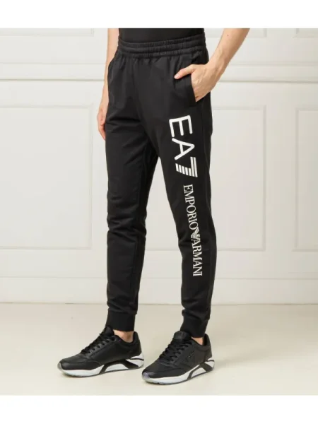 Pantaloni treningowe negru