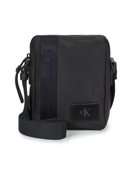 Calvin Klein Torba preko ramena crna