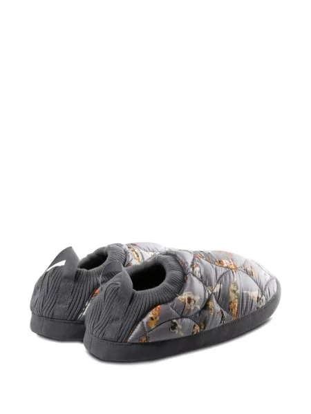 Sneakerși Undercover gri