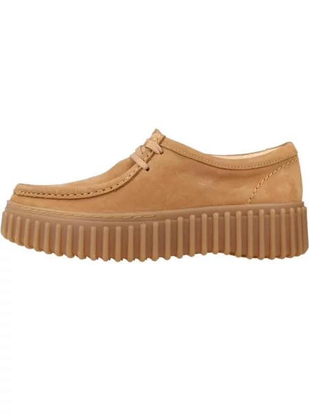 Półbuty Clarks zamszowe brązowe