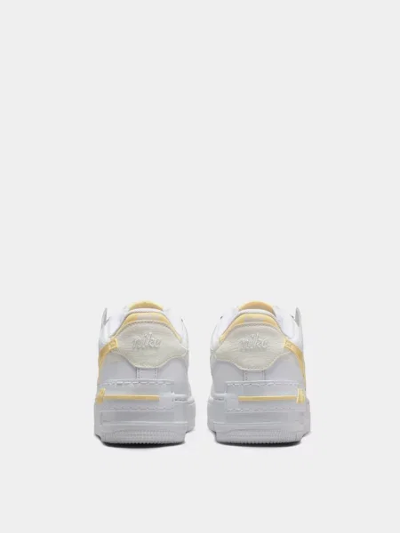 Кожаные кроссовки Nike Air Force 1 белые