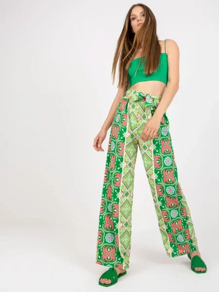 Pantaloni Fashionhunters verde