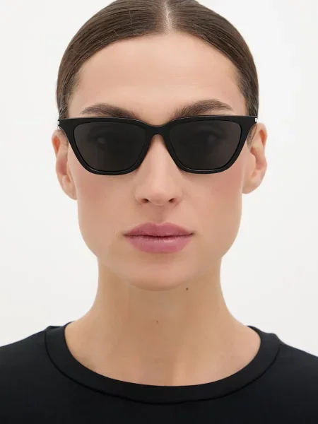 Saint Laurent wayfarer napszemüveg női fekete