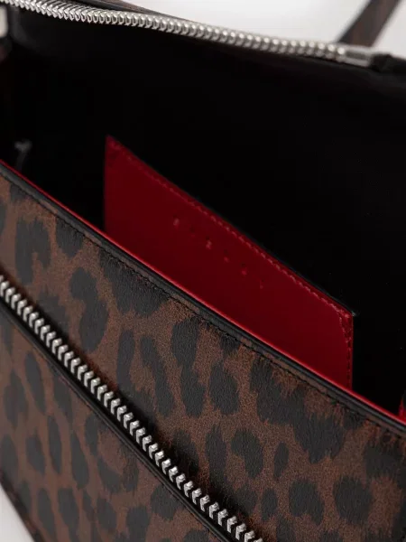 Сумочка Sisley