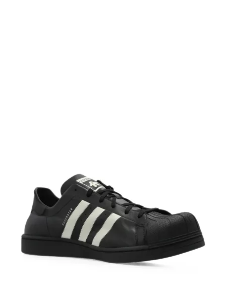 Fustă Adidas cu broderie conici cu model camuflaj negru