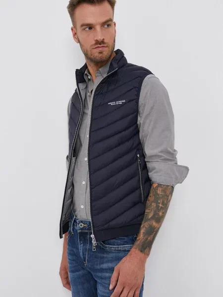 Armani Exchange Vestă de puf bărbați albastru marin de tranzitie negru