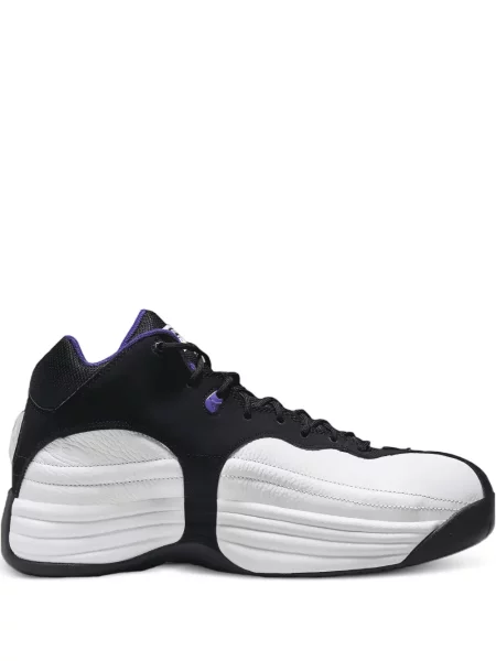 Sneakerși Jordan alb