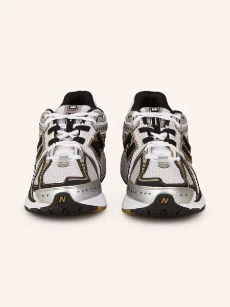 New Balance Sneakersy stříbrná černá