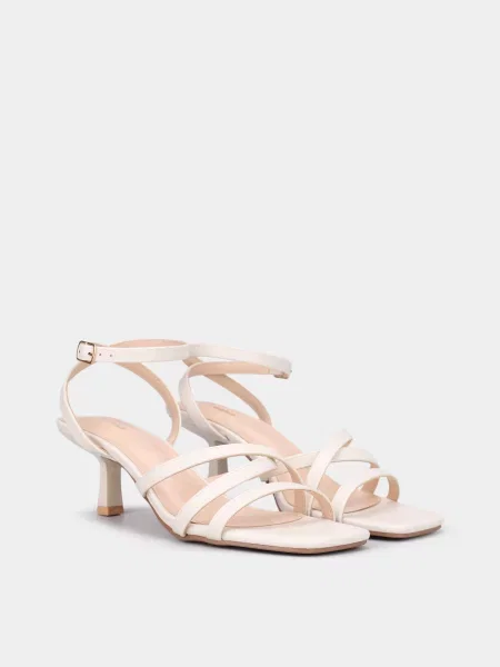 .Босоніжки Braska молочний поліуретан