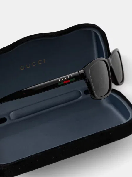 Сонцезахисні окуляри Gucci коричневий