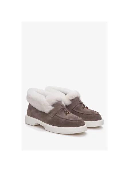 Утепленные лоферы Estro коричневые