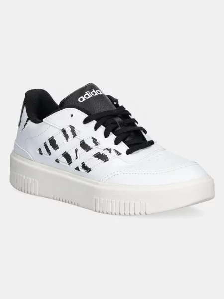 Маратонки adidas Courtblock Bold бяло