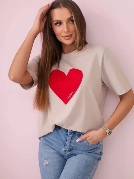 Bluză Kesi cu imagine cu motiv cu inimi bej