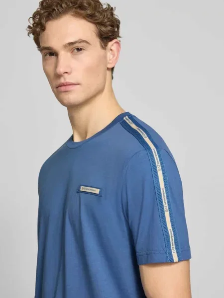 T-shirt z naszywką z logo i okrągłym dekoltem Ea7 Emporio Armani niebieska