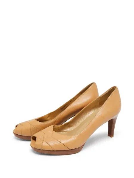 Bőr körömcipő Stuart Weitzman