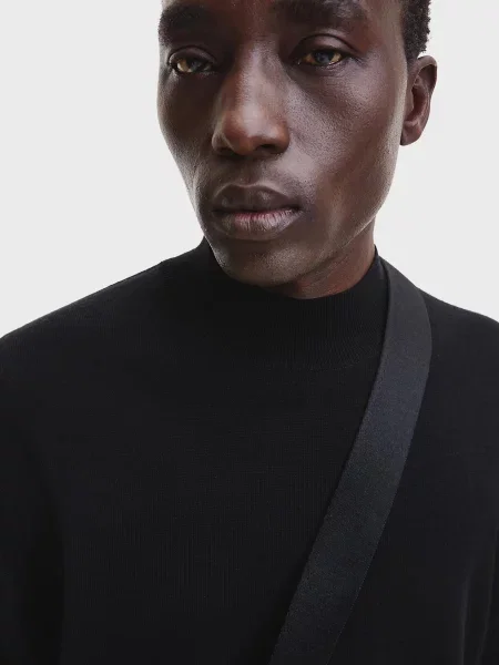 Шерстяная водолазка гольф водолазка Calvin Klein черная