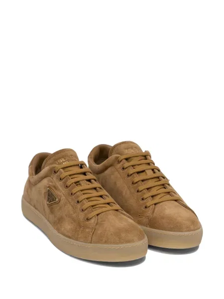 Szarvasbőr sneaker Prada barna