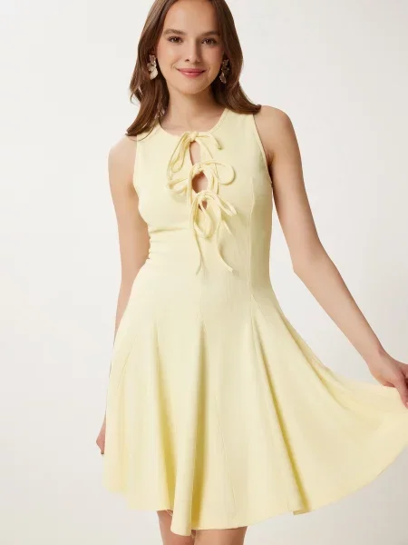 Happiness İstanbul Rochie pastel galben