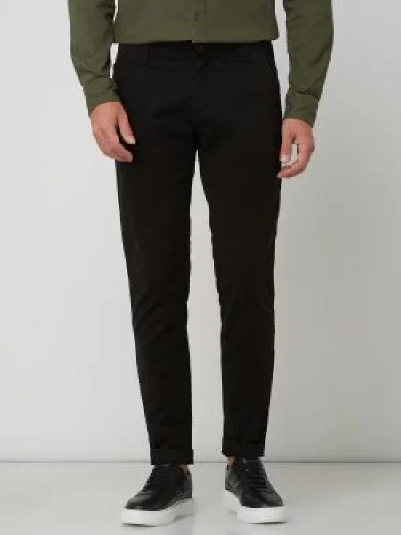 Chinosy o kroju slim fit z dodatkiem streczu model ‘Scanton’ Tommy Jeans czarne