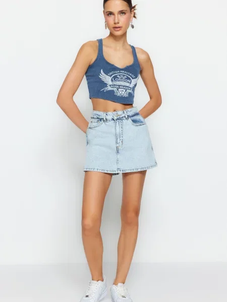 Pantaloni scurți Trendyol gri