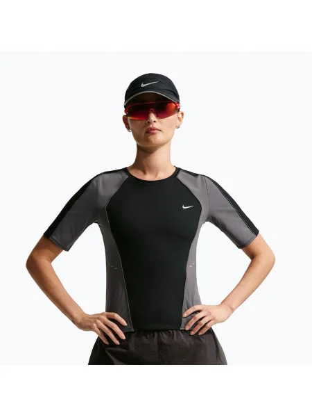 Футболка Nike черная