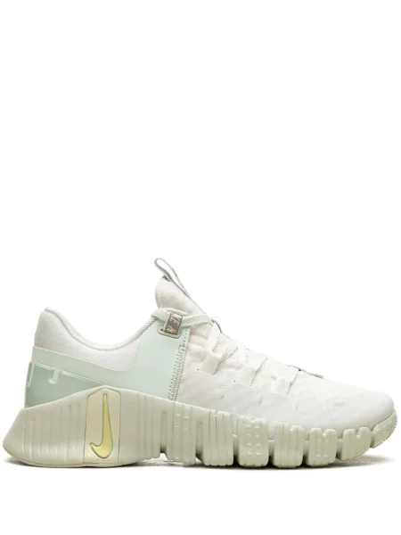 Sneakerși Nike Metcon alb