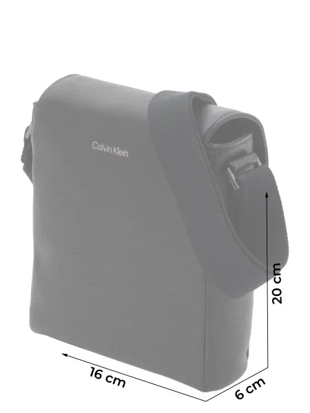 Taška cez rameno Calvin Klein Emblem Hw Flap Reporter čierna