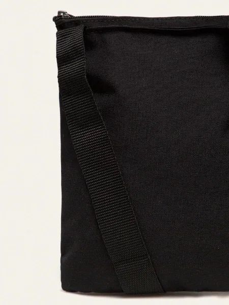 EASTPAK Geantă de umăr Authentic Collection Rusher' negru