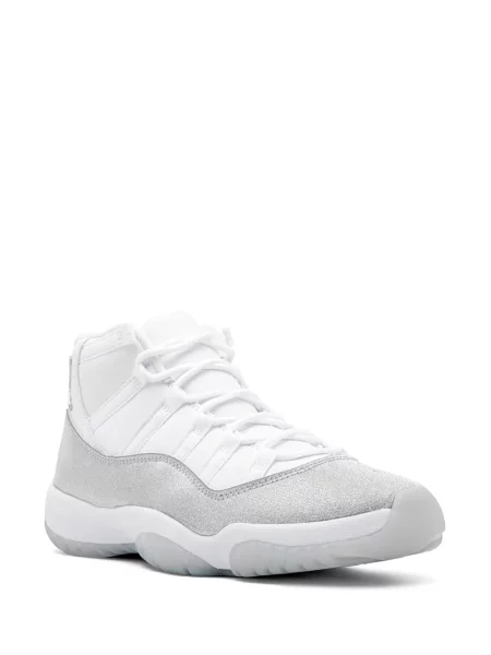 Retro stiliaus sportbačiai Jordan 11 Retro balta