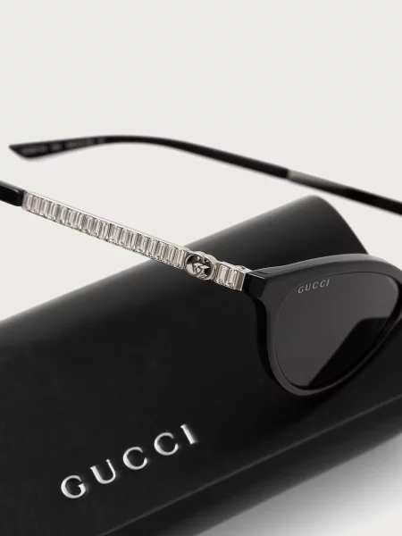 Солнцезащитные очки Gucci