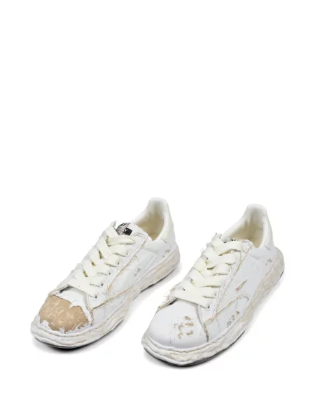 Sneakerși Maison Mihara Yasuhiro rupți din canvas alb