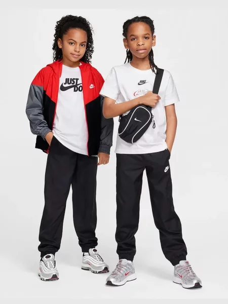 Gyerek sportnadrág Nike fekete