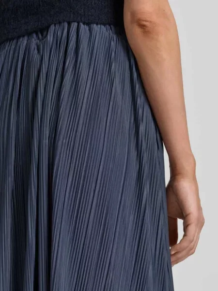 Spódnica midi z plisami model UMA' Samsoe Samsoe