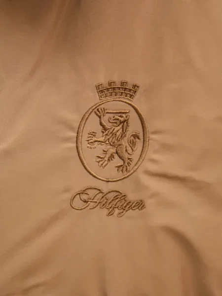 Tommy Hilfiger Пухено яке кафяво
