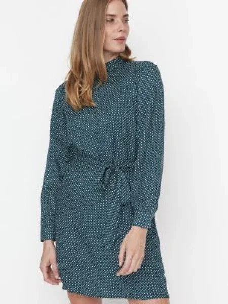 Cu centură rochie Trendyol cu buline țesută gri