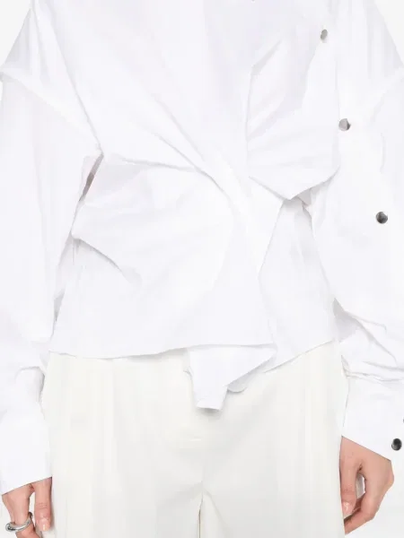 Топ A.w.a.k.e. Mode бяло