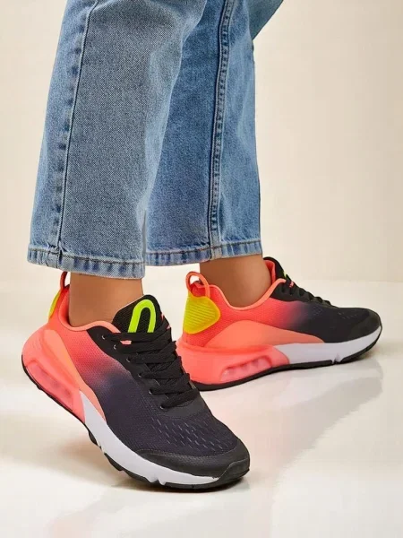 Sneakerși Resti negru