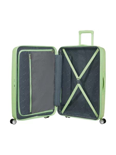 Чемодан American Tourister зеленый