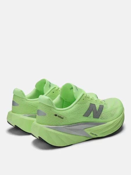 Кросівки New Balance FuelCell зелені