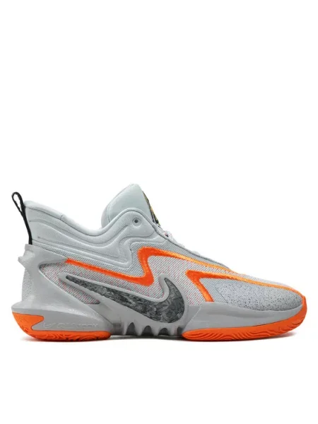 Încălțăminte pentru baschet Nike gri