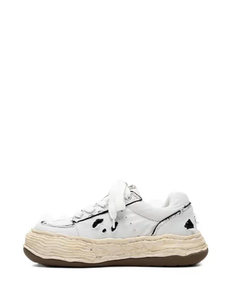 Sneakerși Maison Mihara Yasuhiro rupți din canvas alb