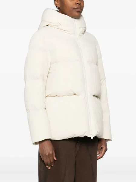 Geacă cu puf Woolrich cu glugă