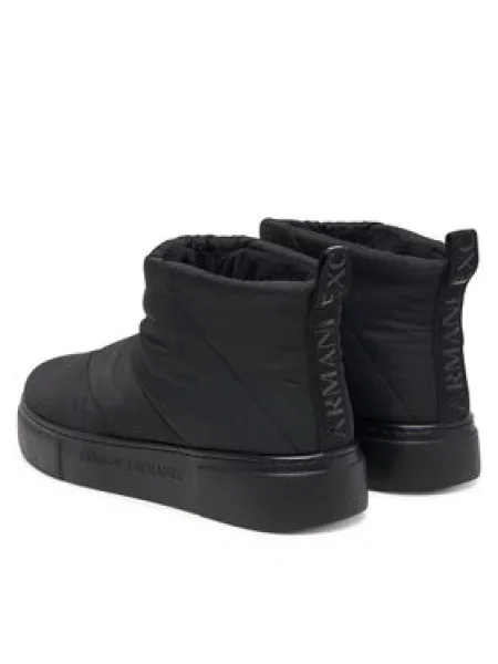 Sniego batai Armani Exchange juoda