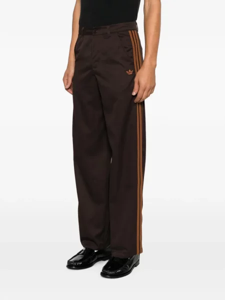 Tricou Adidas cu broderie cu dungi cu decolteu în V verde