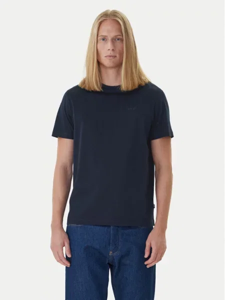T-shirt JOOP! Collection;Czysta bawełna;Krój regular fit;Model ‘Cosmo’;Jednolity kolor;Okrągły dekolt z prążkowanego ściągacza;Długość tyłu w rozmiarze M: 65 cm