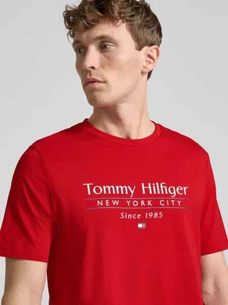T-shirt z nadrukiem z logo Tommy Hilfiger czerwona